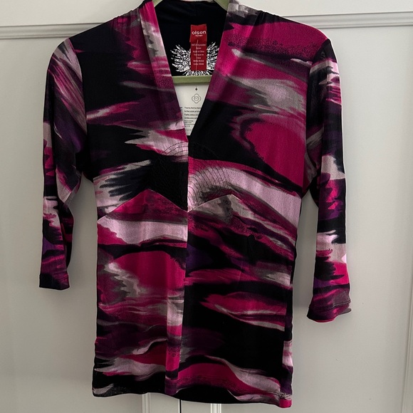 Colorful Patterned Tops Bundle - Picture 3 of 11